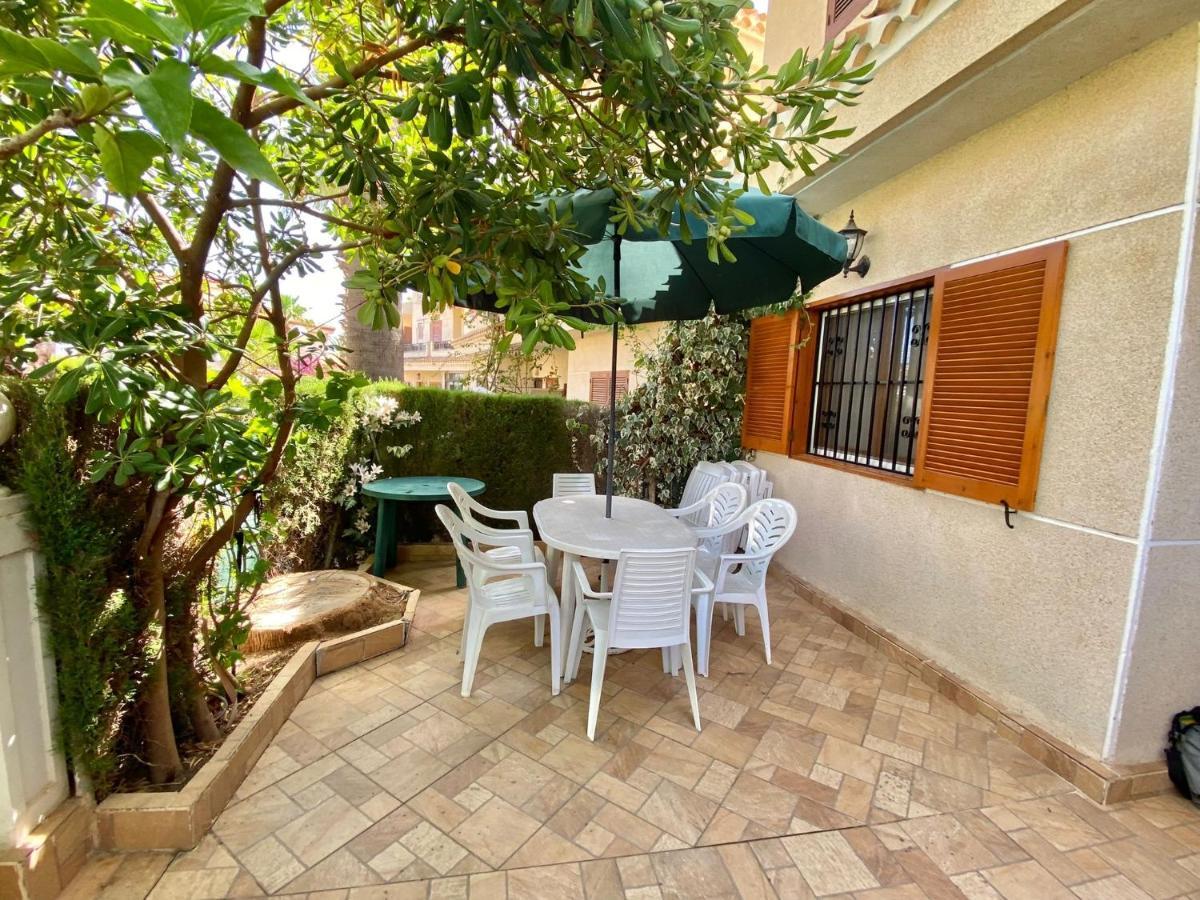 Playa Flamenca Aparment Hébergement de vacances *